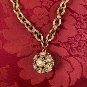 Vintage Sarah Coventry Aurora borealis and rope designed orb necklace